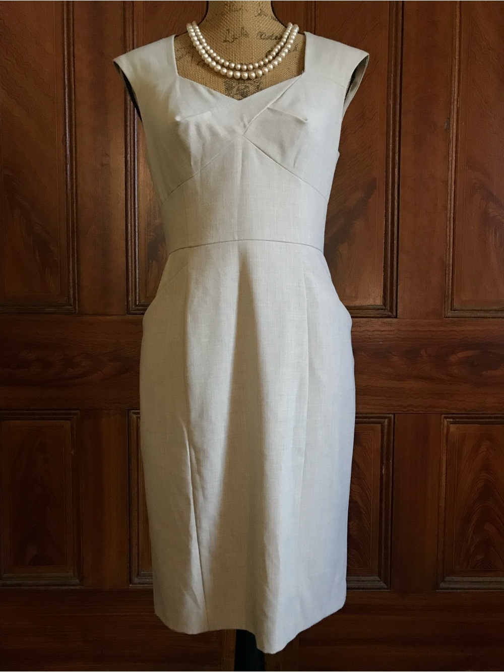 Vintage Sexy Classic Calvin Klein 40’s/50’s-inspired Pin-up Bombshell Tan Dress